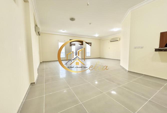 933818 - Property Main Image