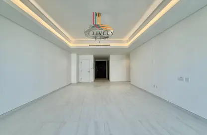 Apartment - 2 Bedrooms - 4 Bathrooms for rent in Gewan Island - The Pearl Island - Doha