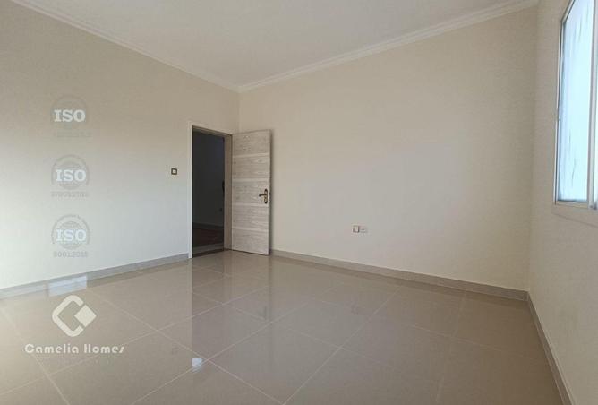 956601 - Property Image 3