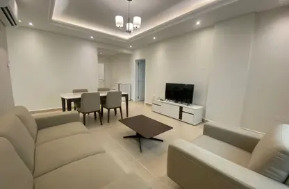 Apartment - 3 Bedrooms - 2 Bathrooms for rent in Fereej Bin Mahmoud North - Fereej Bin Mahmoud - Doha