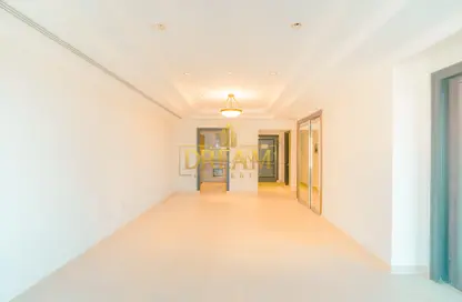 Apartment - 2 Bedrooms - 2 Bathrooms for rent in One Porto Arabia - Porto Arabia - The Pearl Island - Doha