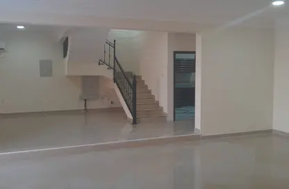 Villa - 4 Bedrooms - 4 Bathrooms for rent in Bu Hamour Street - Abu Hamour - Doha