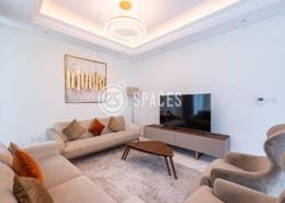 Villa - 6 bedrooms - 7 bathrooms for rent in Floresta Gardens - Floresta Gardens - The Pearl Island - Doha
