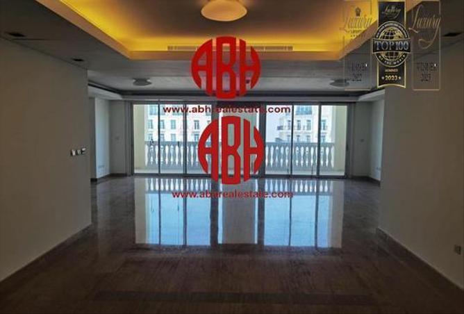 Penthouse - 3 Bedrooms - 5 Bathrooms for sale in Viva East - Viva Bahriyah - The Pearl Island - Doha