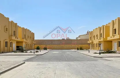 Villa - 4 Bedrooms - 3 Bathrooms for rent in Umm Salal Mahammad - Umm Salal Mohammed - Doha