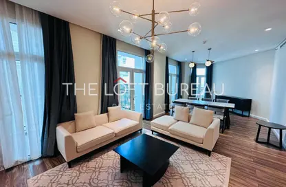 شقة - 2 غرف نوم - 4 حمامات للايجار في حدائق فلورستا - حدائق فلورستا - جزيرة اللؤلؤة - الدوحة