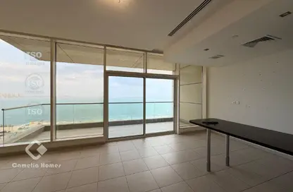 شقة - 3 غرف نوم - 5 حمامات للايجار في برج وست باي - الخليج الجنوبي - الخليج الغربي - الدوحة