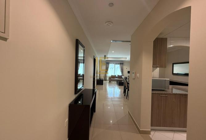 881754 - Property Image 3