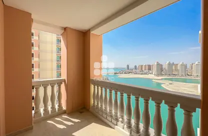 Apartment - 2 Bedrooms - 3 Bathrooms for rent in Viva West - Viva Bahriyah - The Pearl Island - Doha