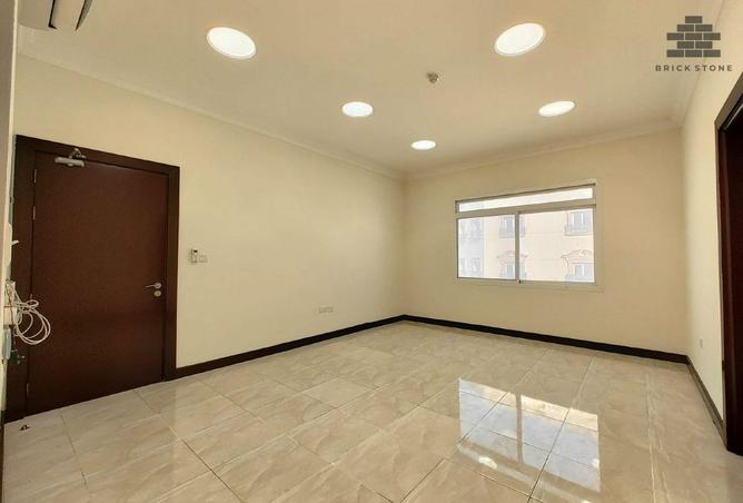 953616 - Property Image 2