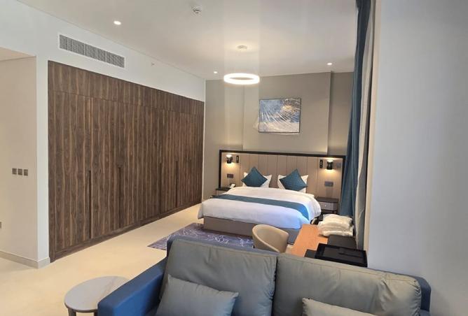 935098 - Property Image 2