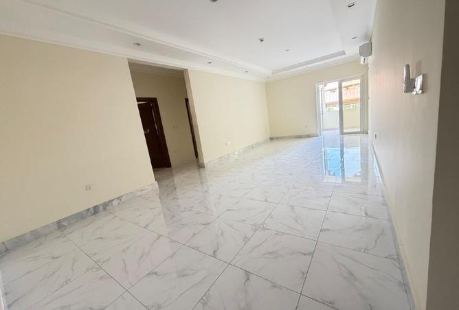 1000218 - Property Main Image