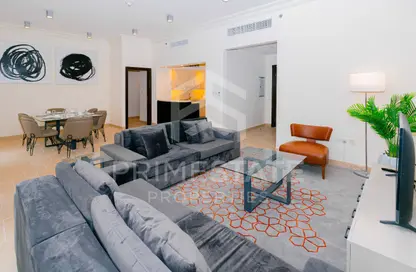 Apartment - 2 Bedrooms - 3 Bathrooms for sale in Chateau - Qanat Quartier - The Pearl Island - Doha