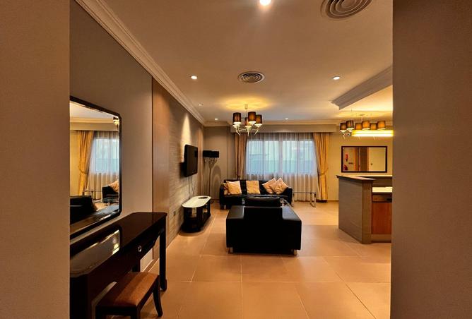 976965 - Property Image 2